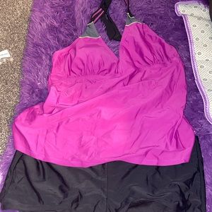 NWOT : PLUS SIZE 2 Piece SwimSuit